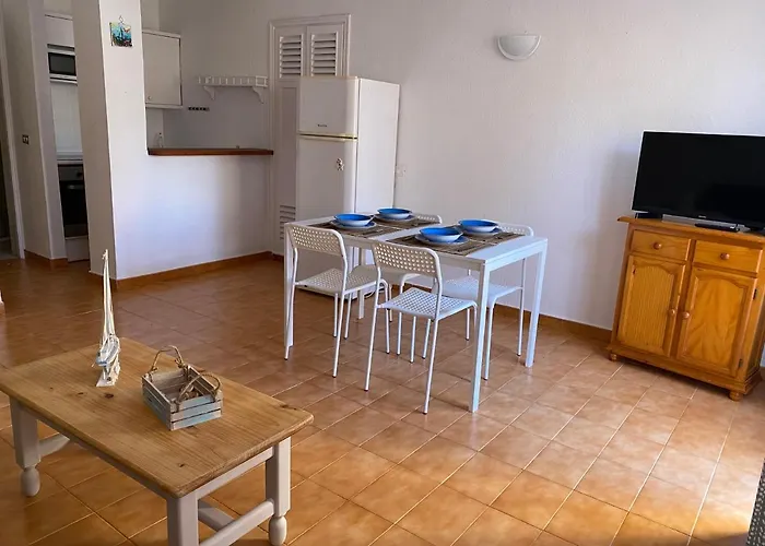 Con Piscina En Daire Puerto de la Cruz (Tenerife)